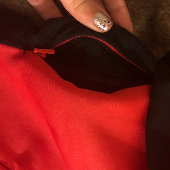 Nike therma-fit size medium hoodie - Picture 2 of 2